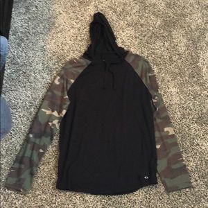 Oakley long sleeve